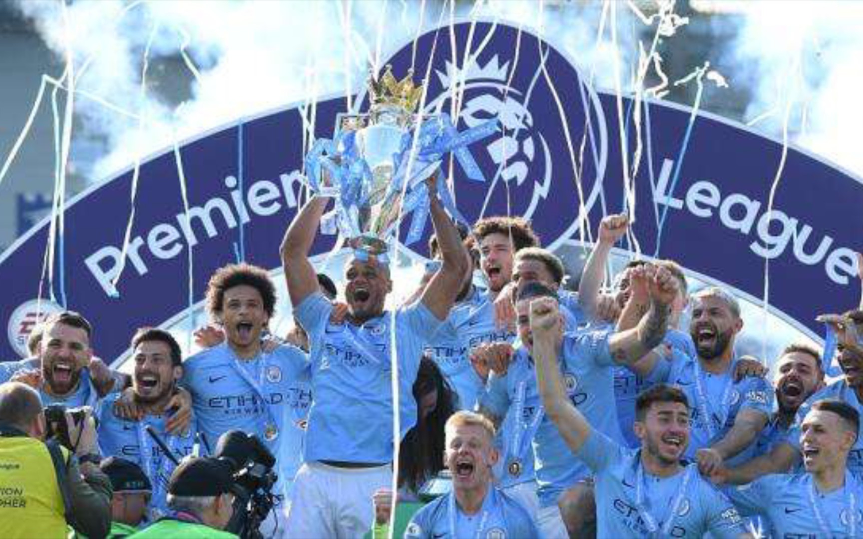 并没有气馁 并没有气馁