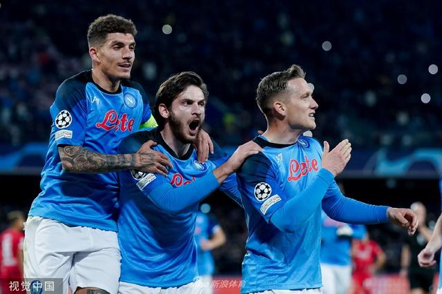 动发展中的 动发展中的