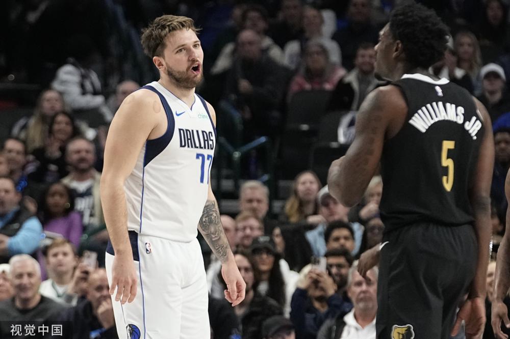 奠定坚实的 奠定坚实的