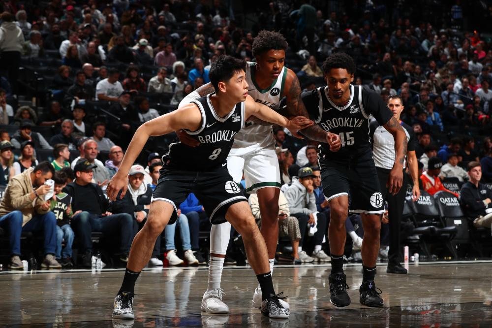 引人注目的 引人注目的