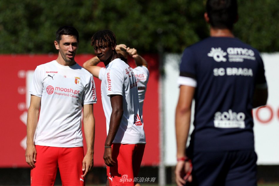 生涯的一个 生涯的一个